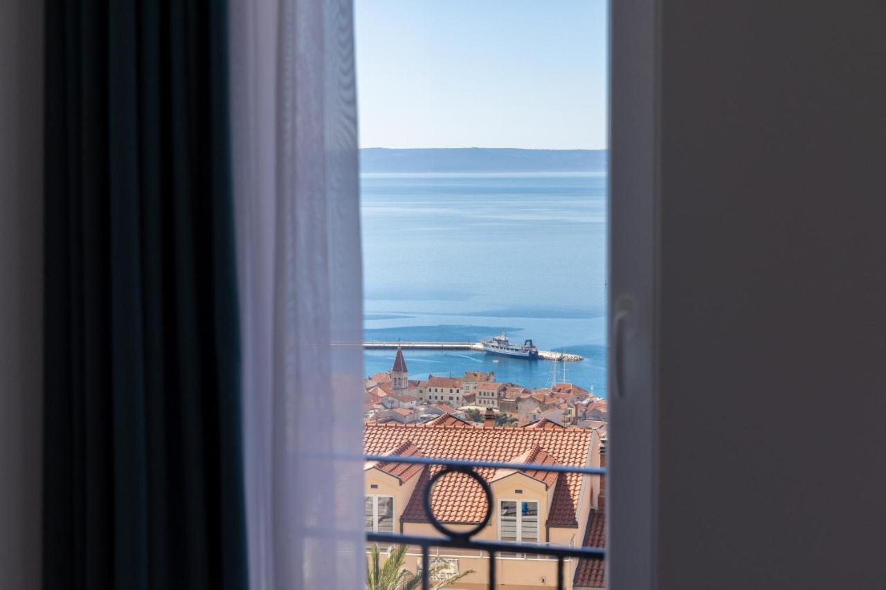 Villa Smaragd - Lapis - Luxury Apartment With Shared Pool Makarska Exterior foto